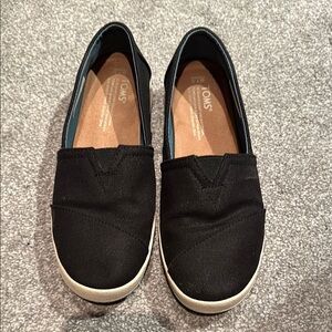 Toms Black Sneakers Casual Slip-On